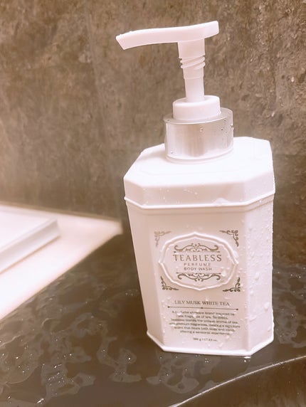 パフュームボディソープ リリィムスクホワイトティー/TEABLESS/ボディソープを使ったクチコミ(5枚目)