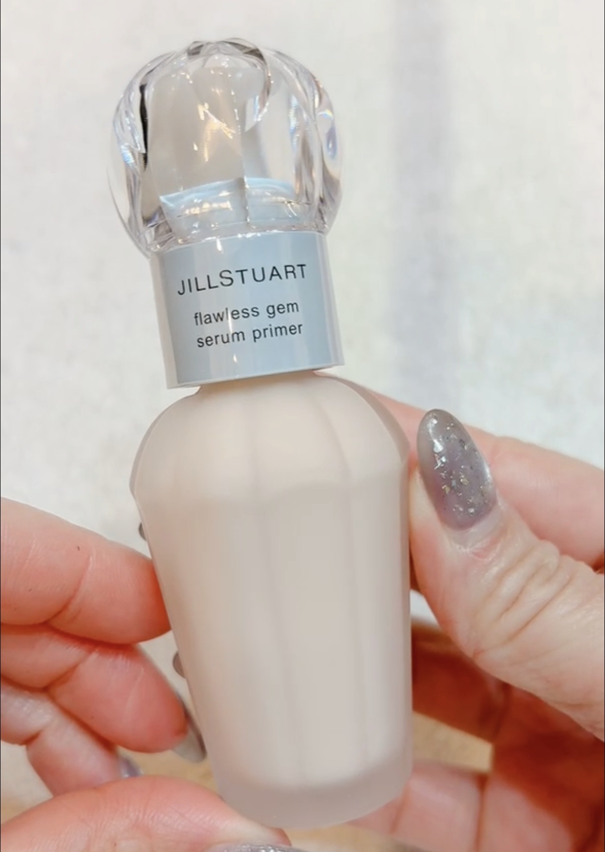 ジルスチュアート フローレスジェム セラムプライマー/JILL STUART/化粧下地を使ったクチコミ（2枚目）