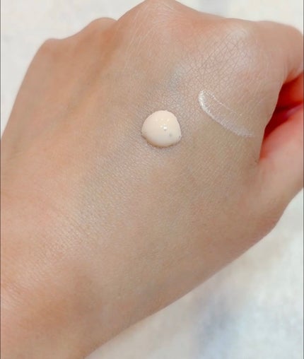 ジルスチュアート フローレスジェム セラムプライマー/JILL STUART/化粧下地を使ったクチコミ(3枚目)