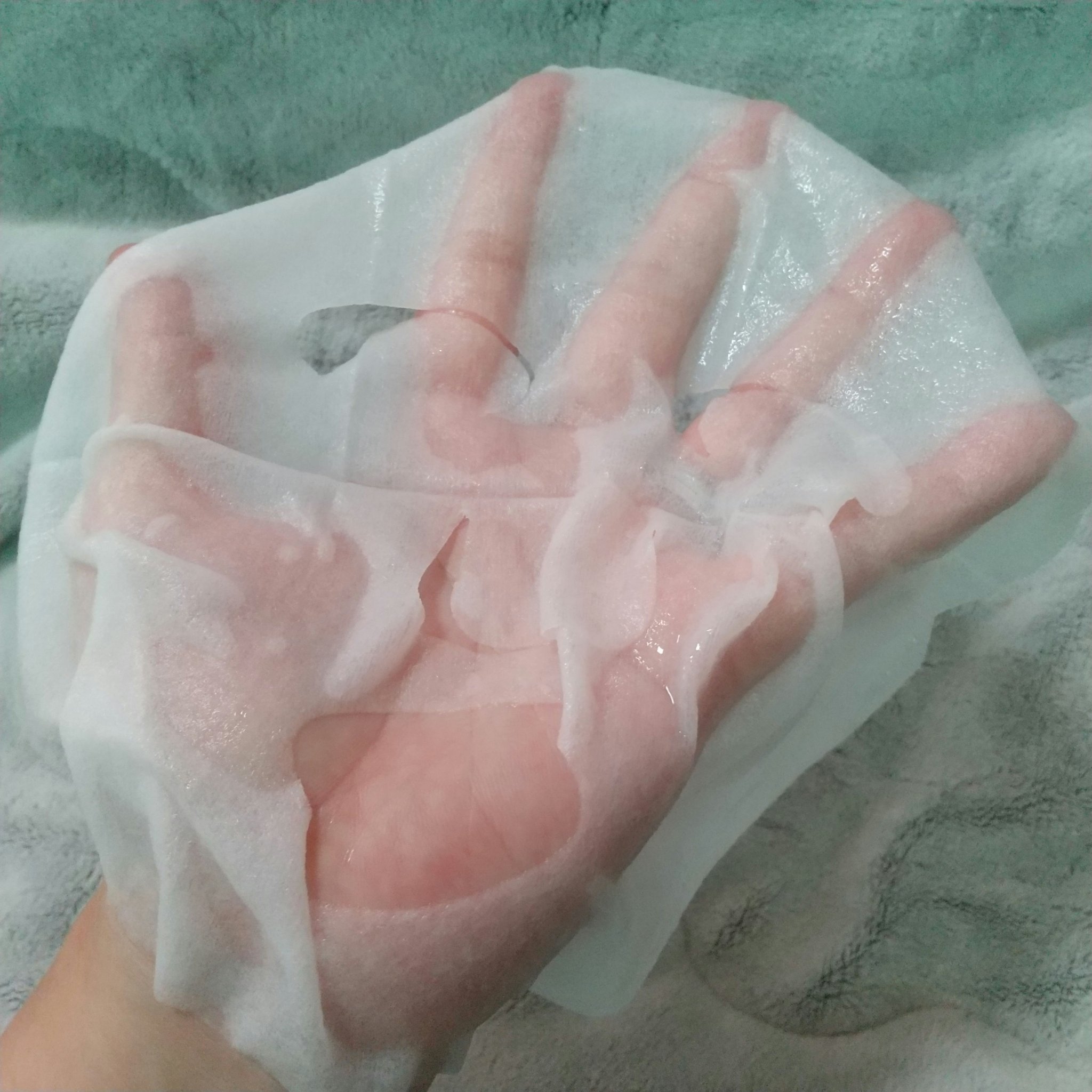 エッセンスマスクパックシート(真珠)/VANEDO/シートマスク・パックを使ったクチコミ（3枚目）