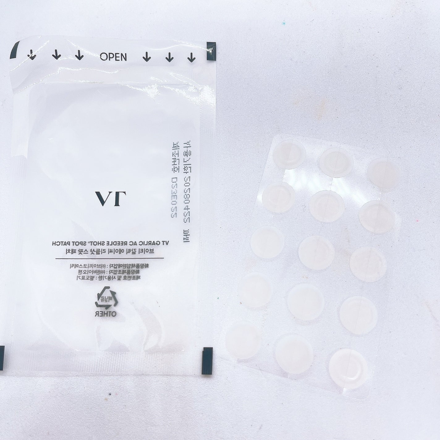 ガーリック リードルショット スポットパッチ/VT/その他スキンケアを使ったクチコミ(2枚目)