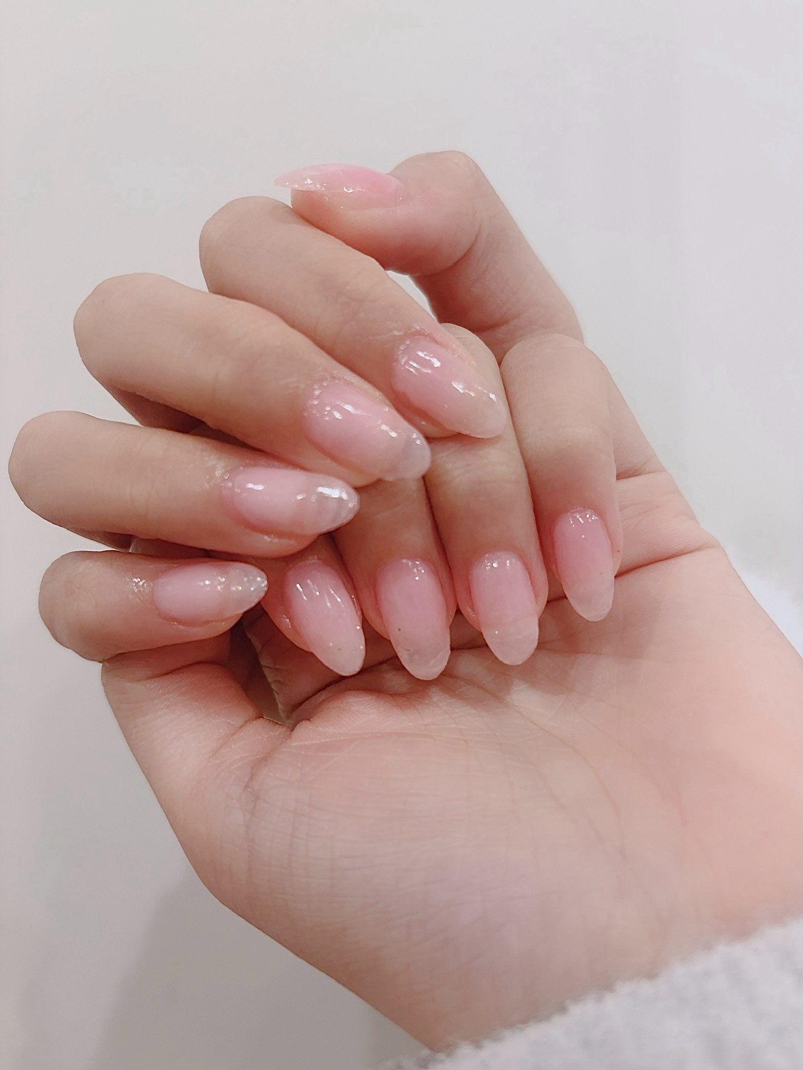 〈使用した商品〉
パル　カラージェルBZ（パパラチア）
パル　カラージェルCZ（シャイニーミルク）

✼••┈┈••✼••┈┈••✼••┈┈••✼••┈┈••✼

#美容　#ネイル　#グラデーションネイル 