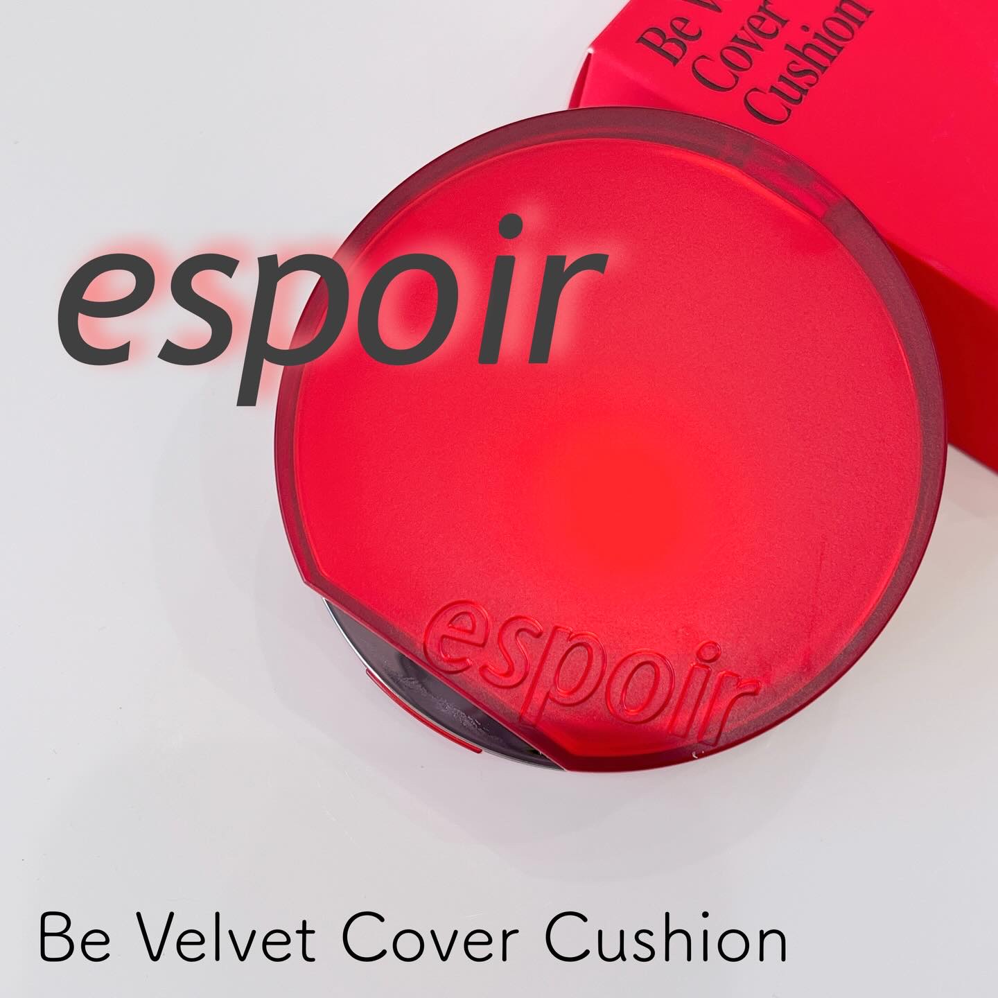 💜 espoir 💜〈エスポア〉
〜Be Velvet Cover Cushion〜

LIPSでちょっと前にプレキャンでいただいたもの。

エスポアのファンデ使ったことなかったなーって思って
レビューしてみることに。

ちょっと厚く塗