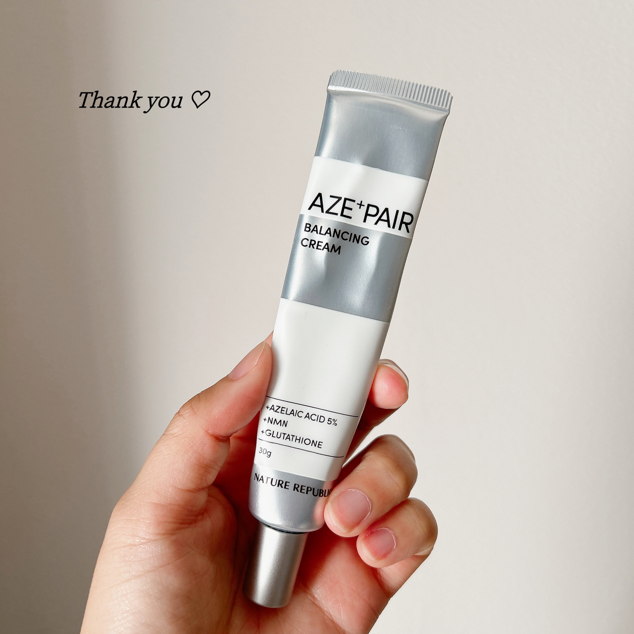 \ 使い切りレビュー🤍🤍 /

ネイチャーリパブリック
アゼペア クリーム
使い切りました🙌🏻✨

しっとりめのテクスチャーだけど、
重くなく使いやすい！

どちらかというとしっとりめの
テクスチャー。
これで毛穴ケアもしてくれるの