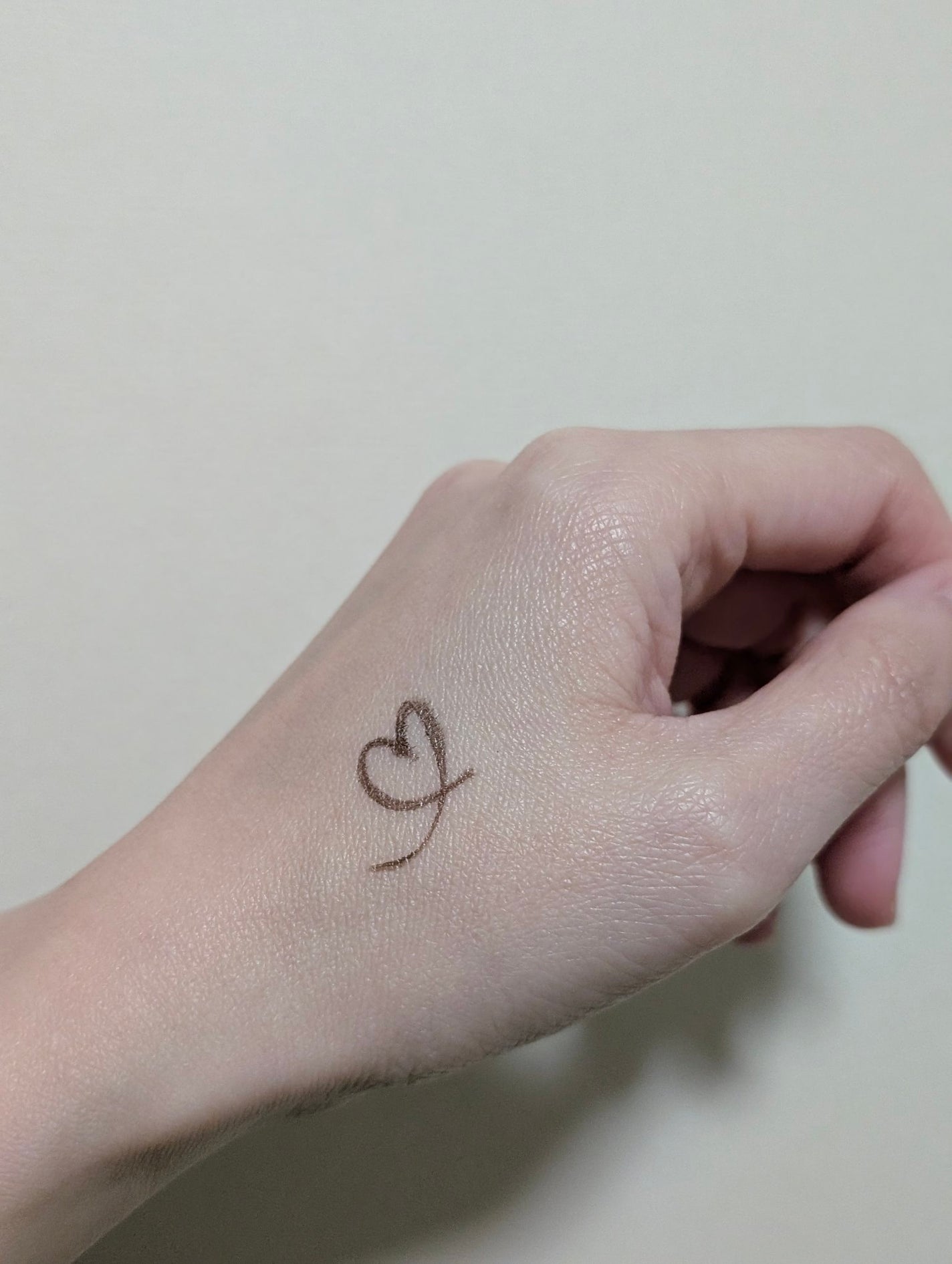 リキッドアイライナーR4/ラブ・ライナー/リキッドアイライナーを使ったクチコミ(5枚目)