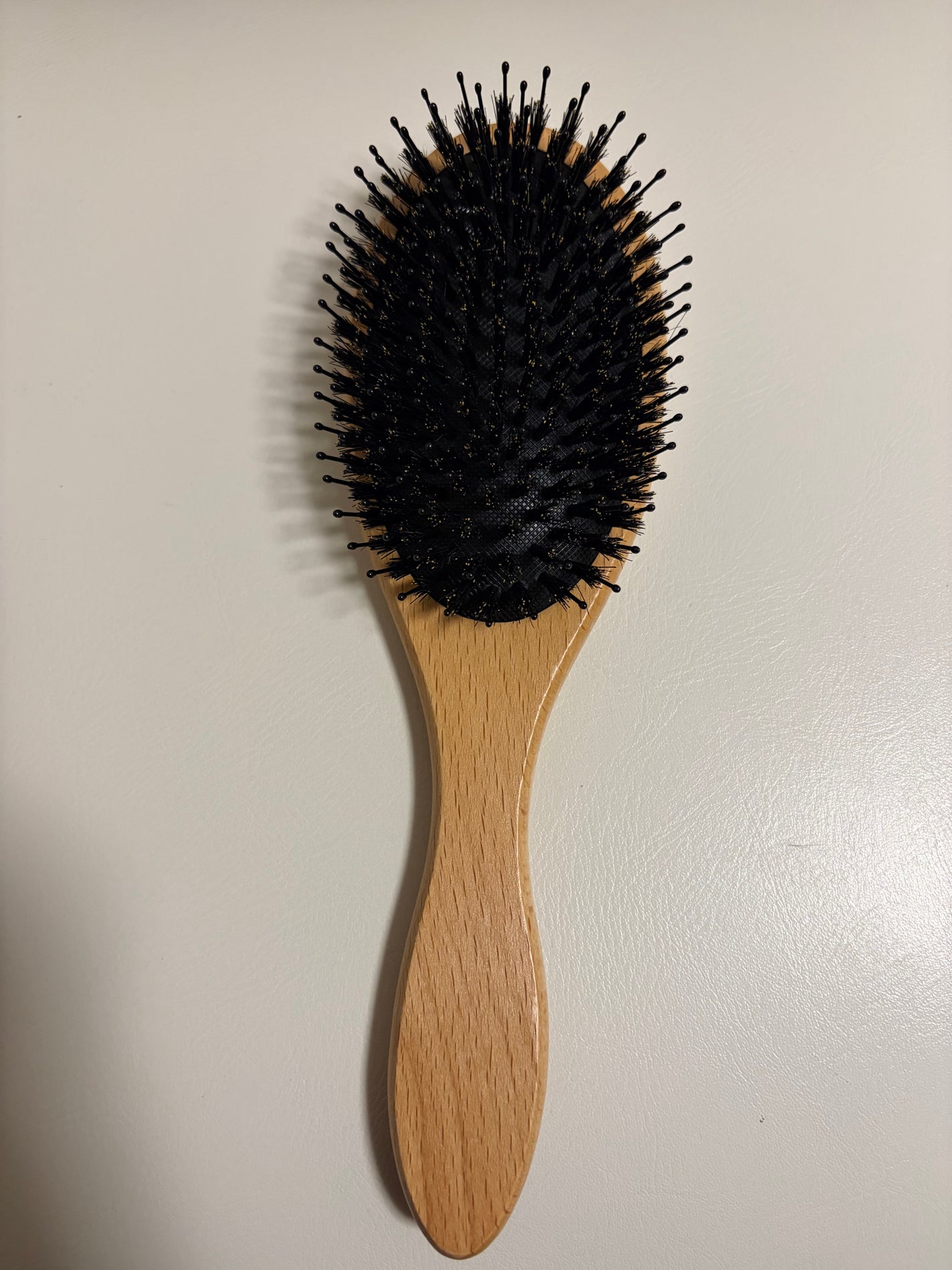 豚毛入りヘアブラシ/Standard Products by DAISO /ヘアブラシを使ったクチコミ(3枚目)