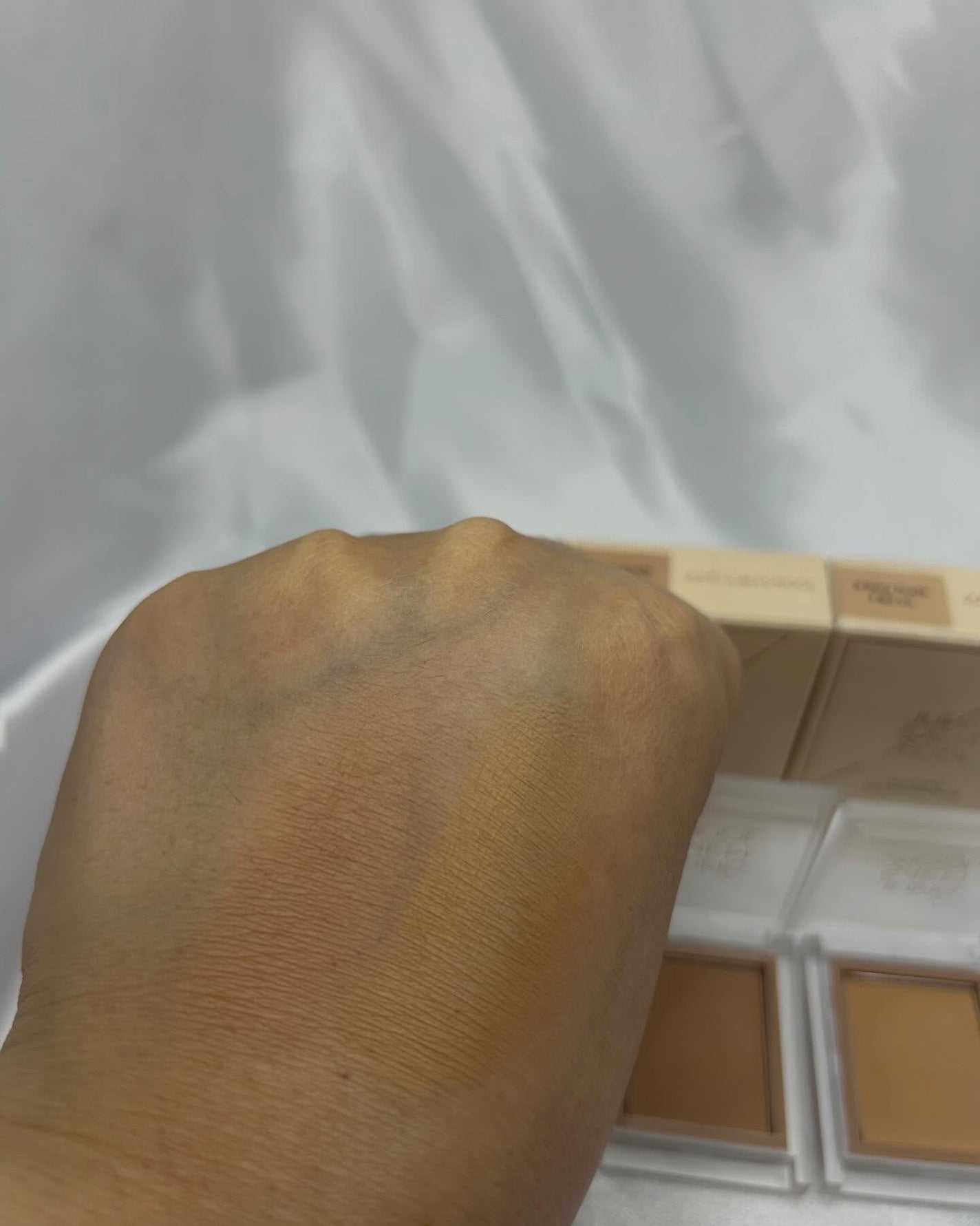 エッセンシャル スキン ヌーダー クッション/JUNG SAEM MOOL/クッションファンデーションを使ったクチコミ(6枚目)