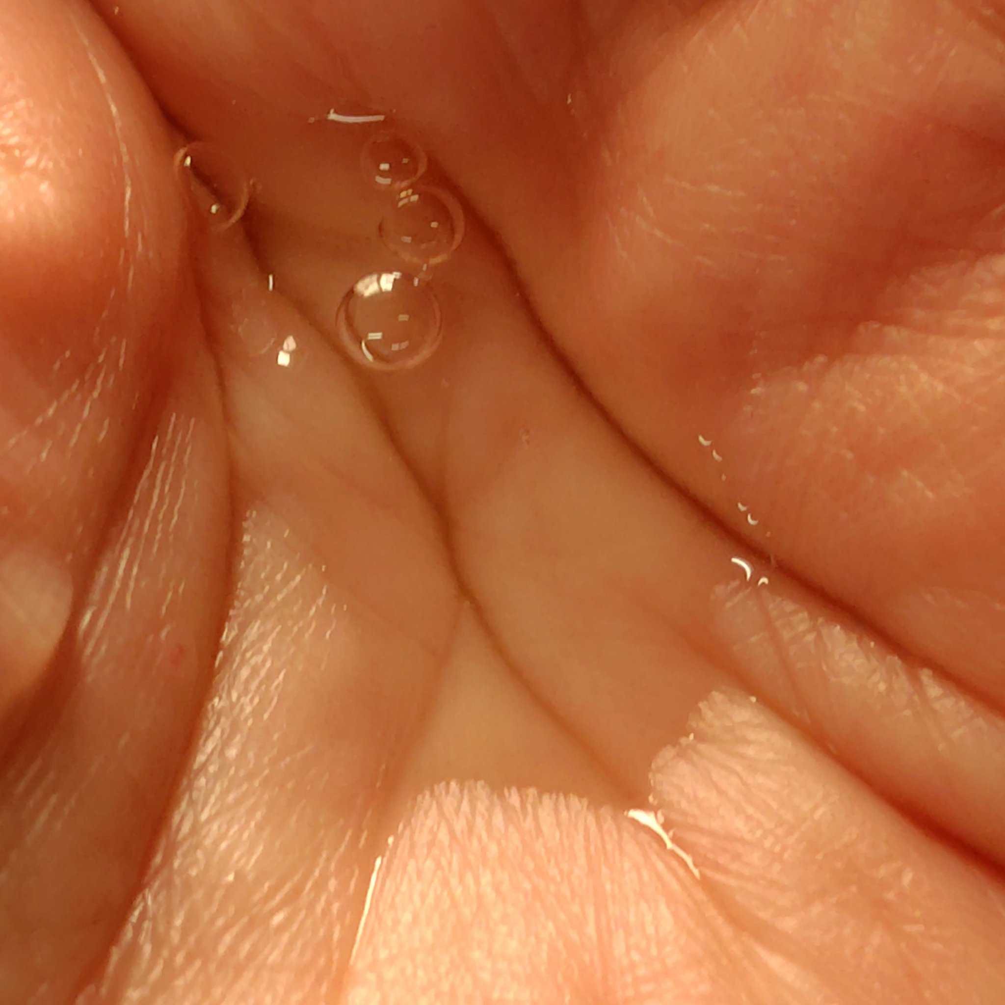 クレ・ド・ポー ボーテ ル・セラムⅡ/クレ・ド・ポー ボーテ/美容液を使ったクチコミ（3枚目）