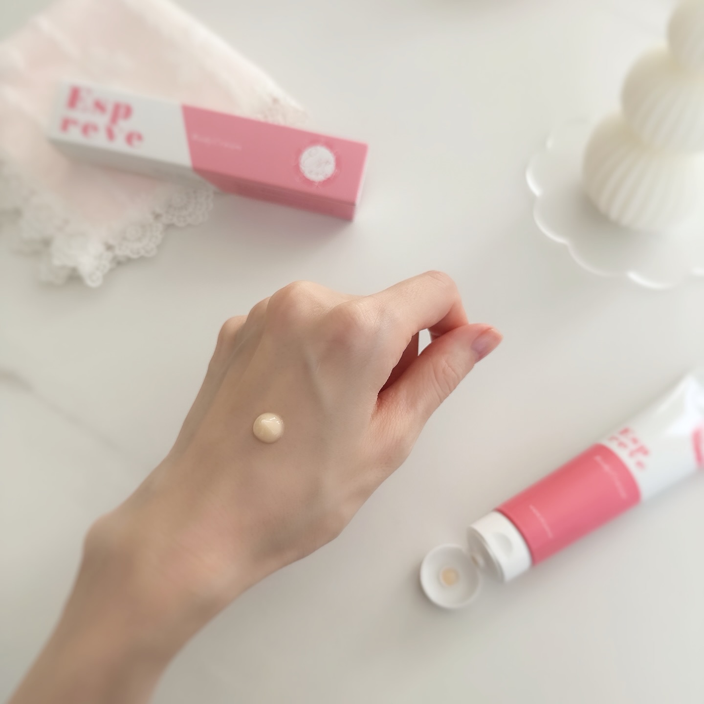 Espreve ボディクリームのクチコミ「⁡
⁡
＼ 乾燥による、全身の黒ずみケアに ／
⁡
▫️Espreve エスプレーヴ　
　.....」（2枚目）