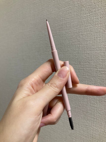 嘘が苦手なくま on LIPS 「ダイソーの100円アイブロウペンシル!💖色味いいしめちゃくちゃ..」(4枚目)