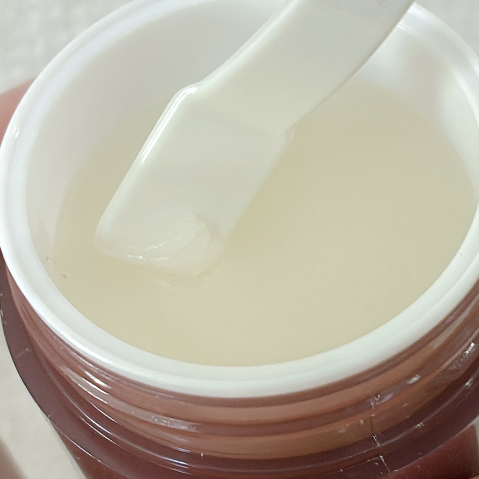 BBIA リップオイルバームのクチコミ「こってりバームが好きな方にオススメ✨

BBIA
リップオイルバーム

シアバターを5%配合し.....」（2枚目）