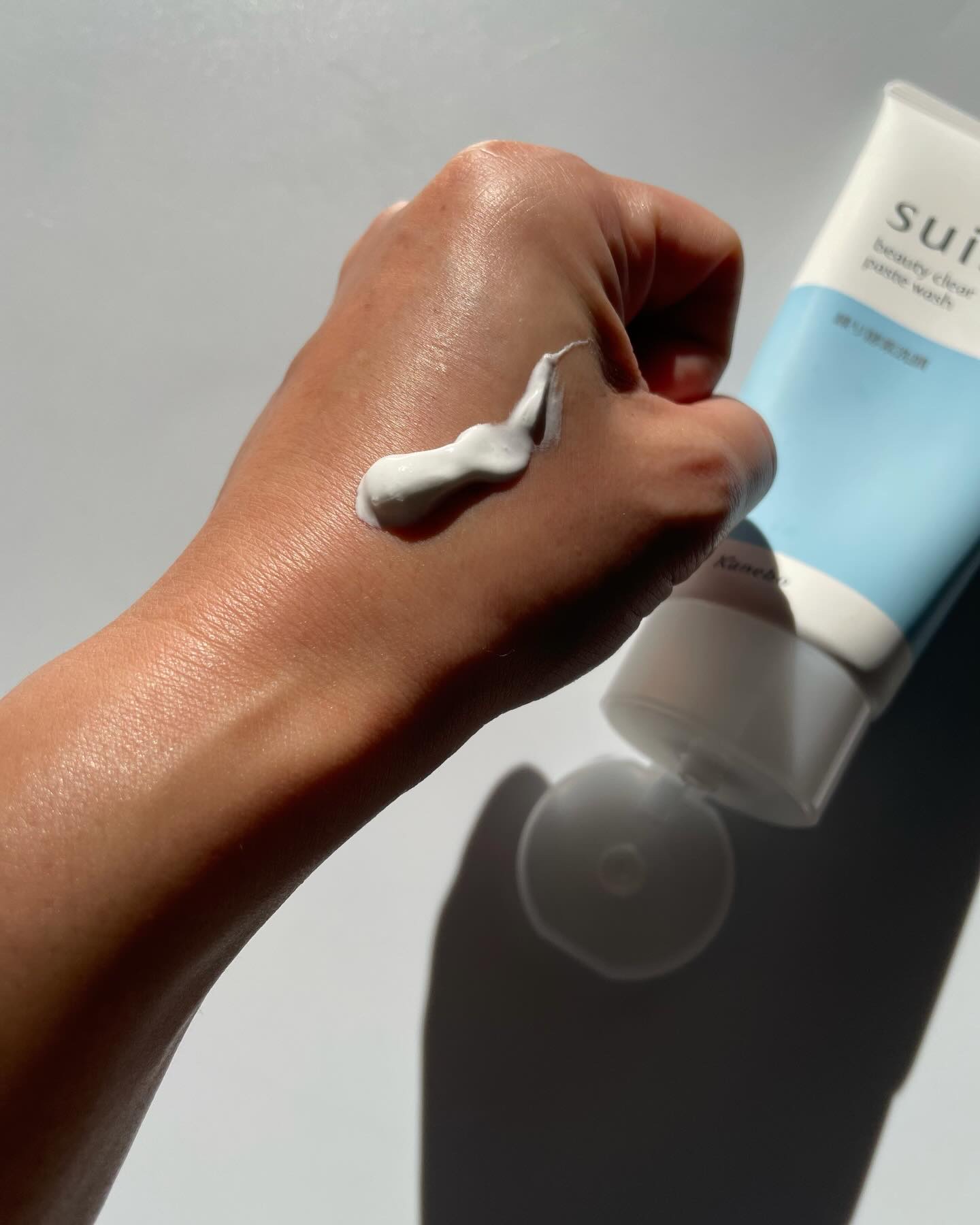 suisai スイサイ ビューティクリア ペーストウォッシュのクチコミ「ベスコス特集読み漁って、
1番気になったこれ☝🏻

suisai
スイサイビューティクリアペー.....」（3枚目）