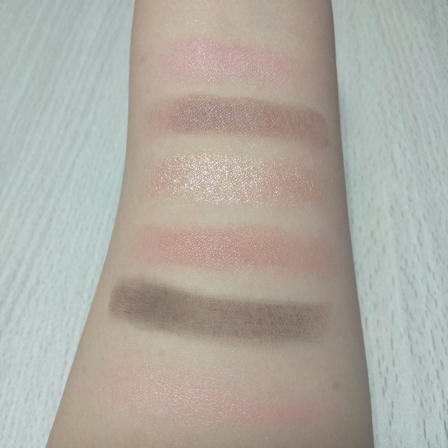 ソフトシアーマルチパレット/wakemake/アイシャドウパレットを使ったクチコミ(5枚目)