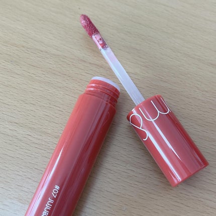 ジューシーラスティングティント/rom&nd/リップティントを使ったクチコミ(2枚目)