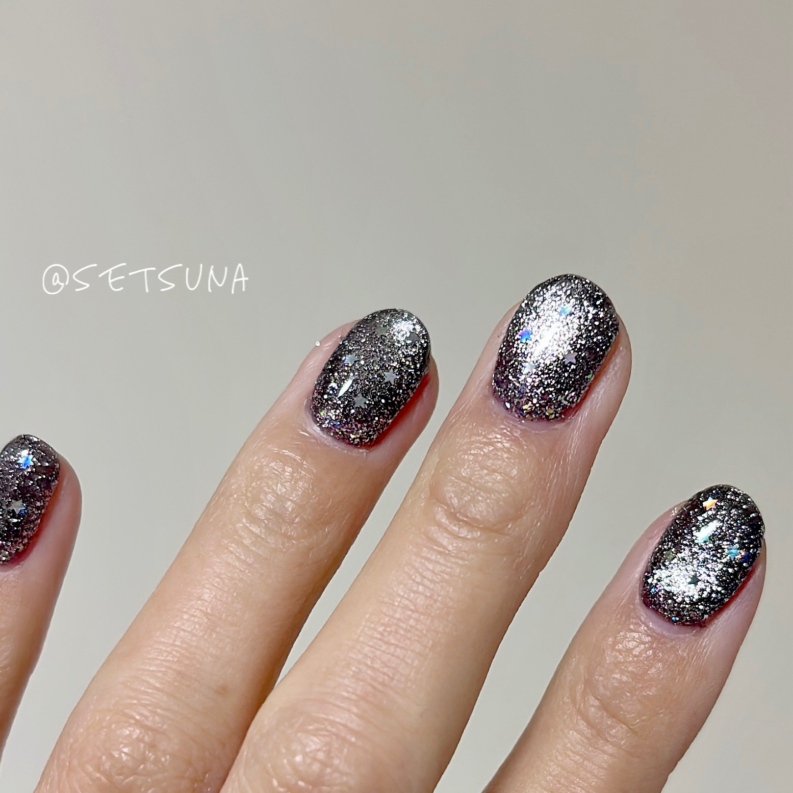 KOKOIST ウルトラグロッシーノンワイプトップコートジェルのクチコミ「
ブラックフラッシュネイル💫
______________________
▼詳細...


.....」（3枚目）