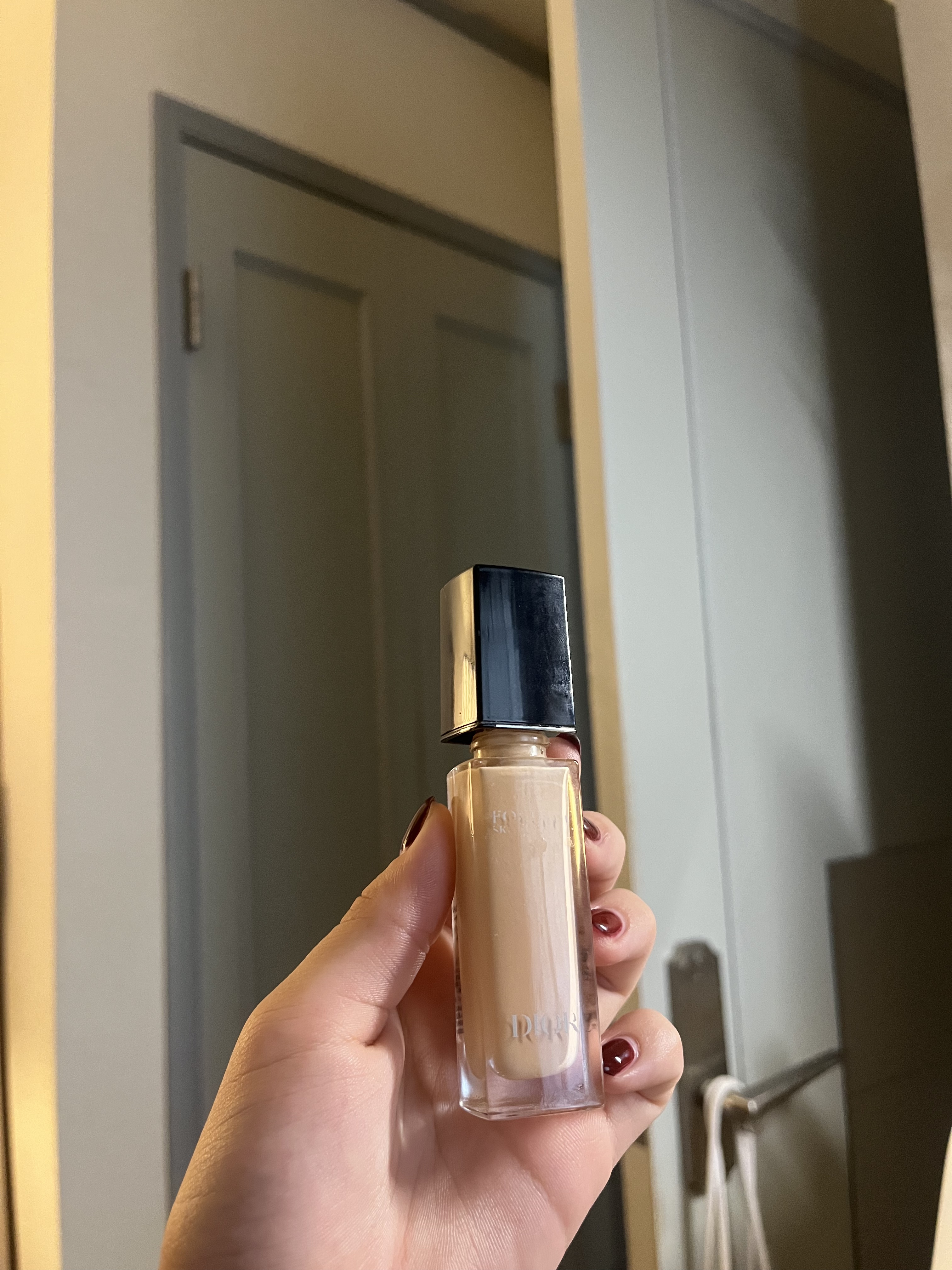 ディオールスキン フォーエヴァー スキン コレクト コンシーラー/Dior/リキッドコンシーラーを使ったクチコミ（1枚目）