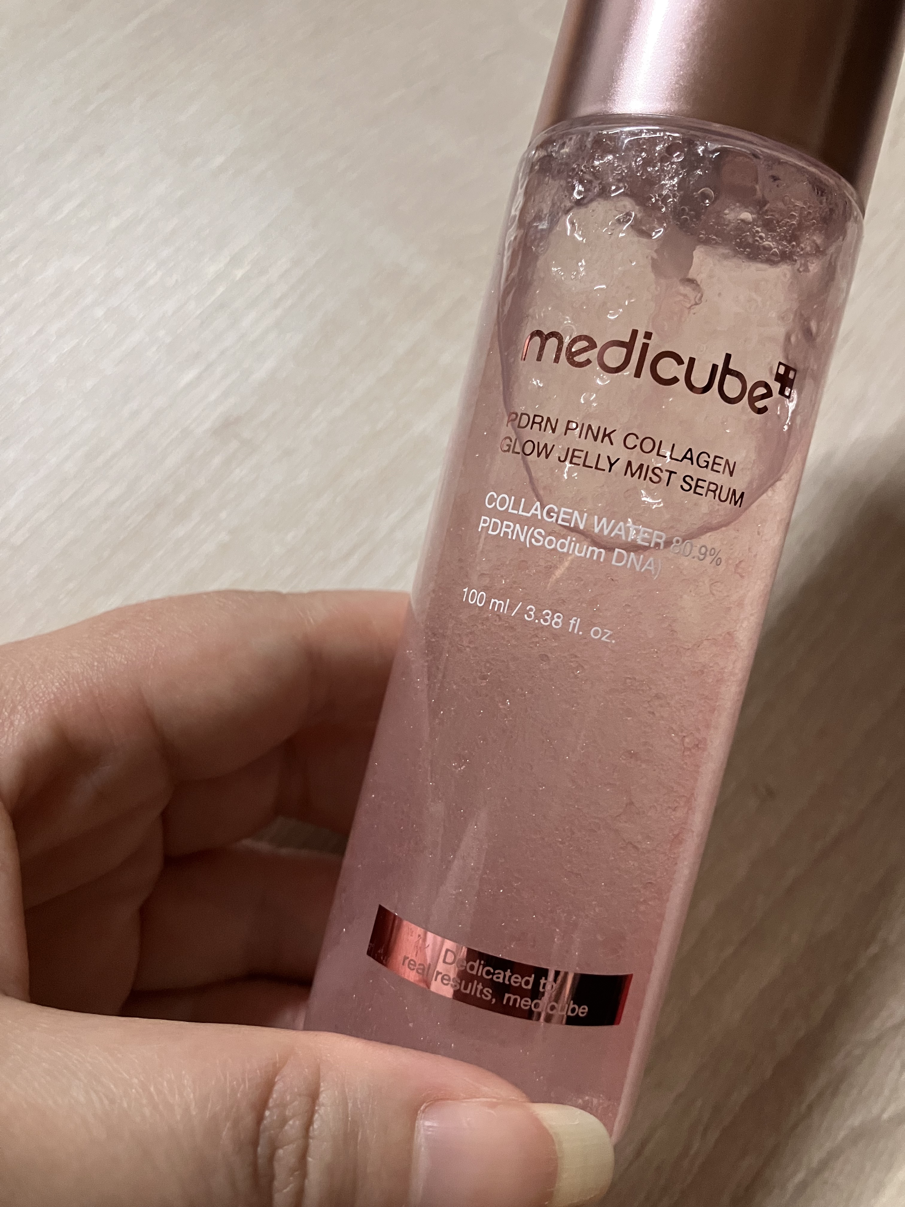MEDICUBE PDRNピンクゼリーセラムミスト

コラーゲンのほう
黄色いビタミンのミストより保湿感がある感じ🩷

乾燥機になる人はピンクで！！

#メディキューブ #韓国スキンケア #韓国コスメ #PDRN #ミスト #Qoo10 