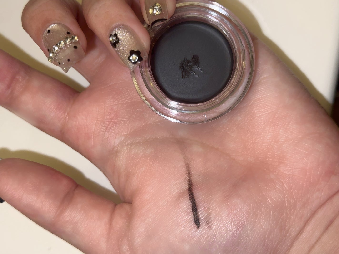 okhee Edge Eye Brush(NUN05)/SOOA DOR/メイクブラシを使ったクチコミ(2枚目)