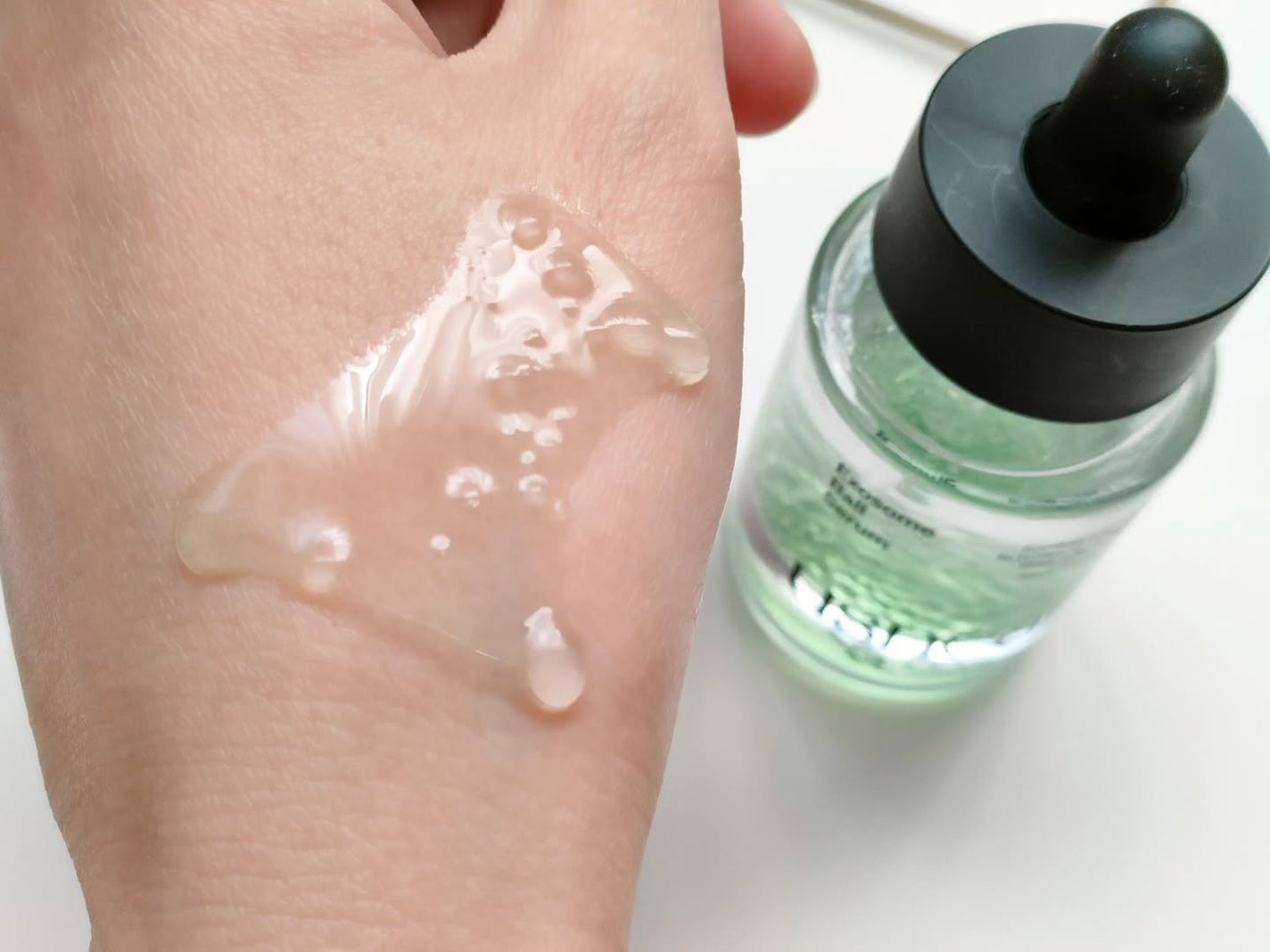 エクソボールセラム/USNEAR/美容液を使ったクチコミ(4枚目)