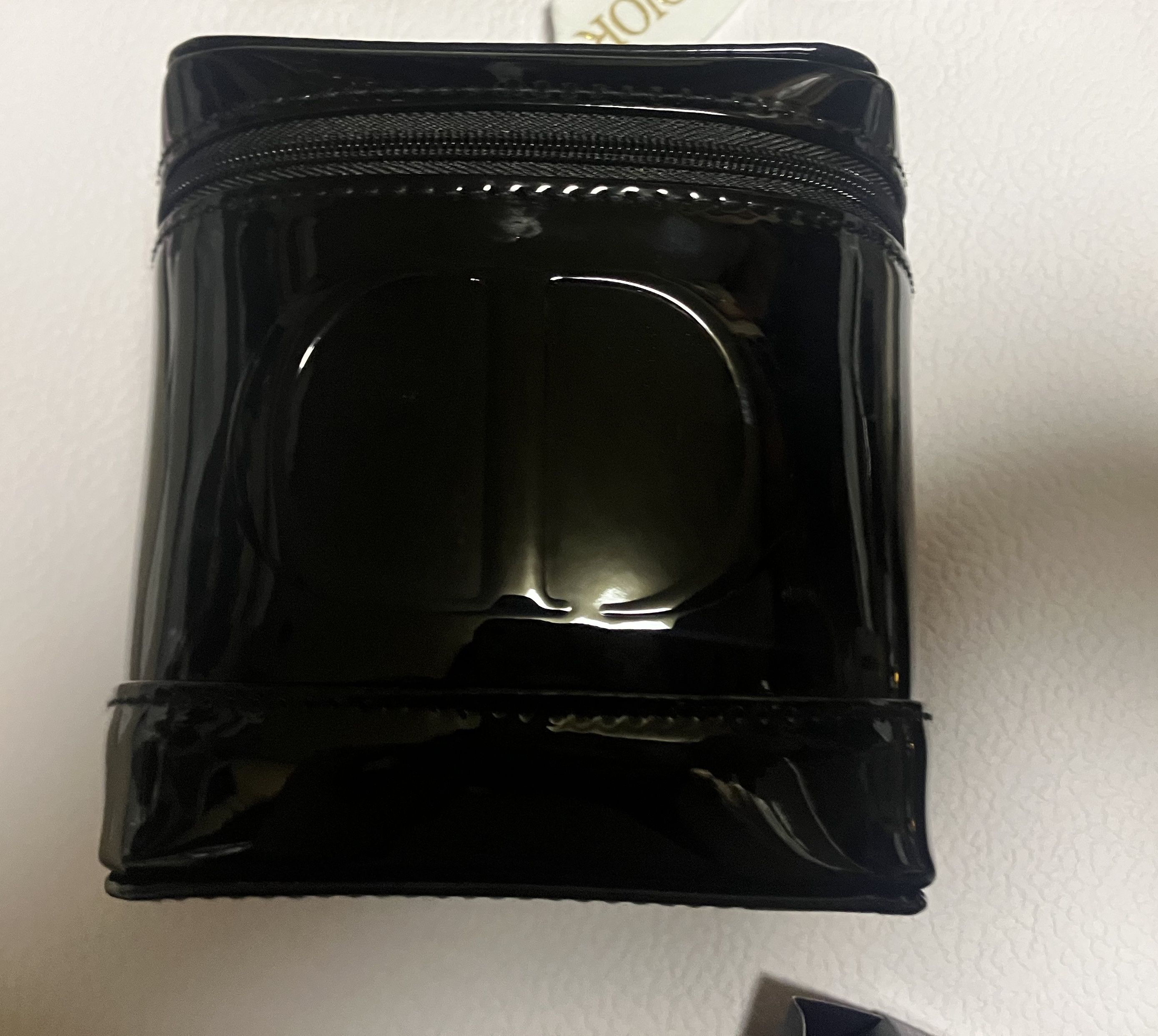 Dior ディオール アディクト パープル グロウ（オードゥ パルファン）のクチコミ「ミスって投稿し直し💦

年末に予約したコスメの引き取りと、予約出来なかったコスメがゾゾから届き.....」（3枚目）