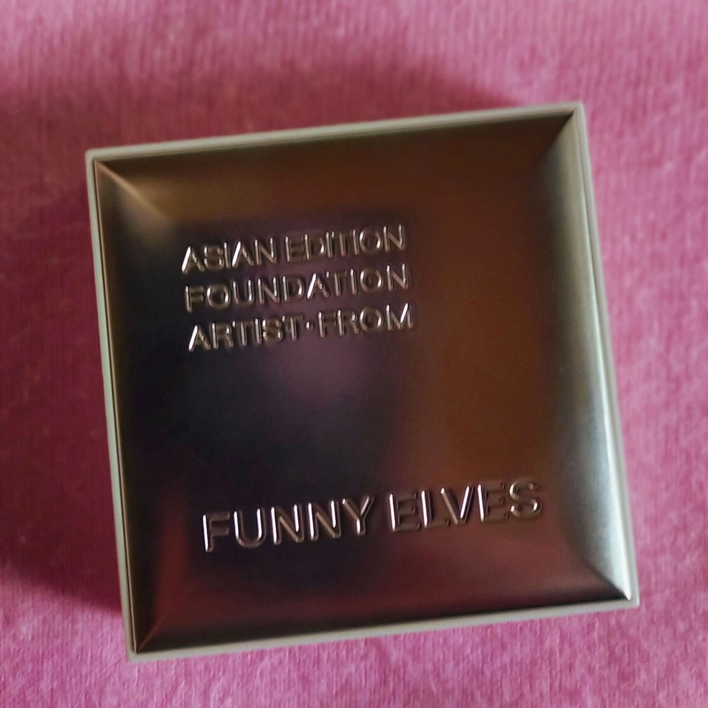 ノートレースシースルーセッティングパウダー/FUNNY ELVES方里/プレストパウダーを使ったクチコミ(2枚目)