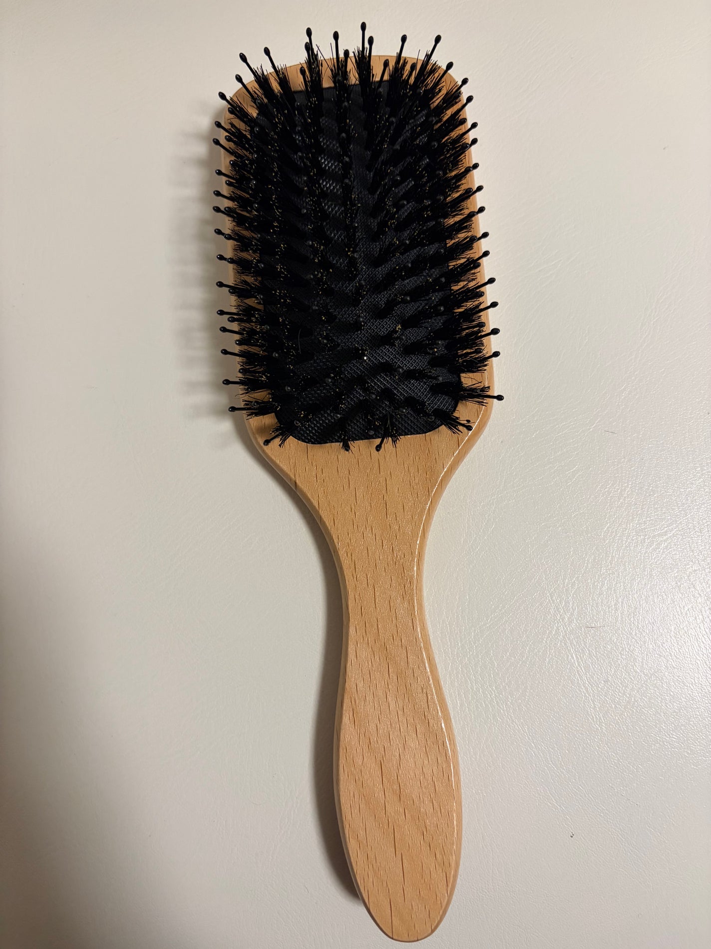 豚毛入りヘアブラシ/Standard Products by DAISO /ヘアブラシを使ったクチコミ(1枚目)