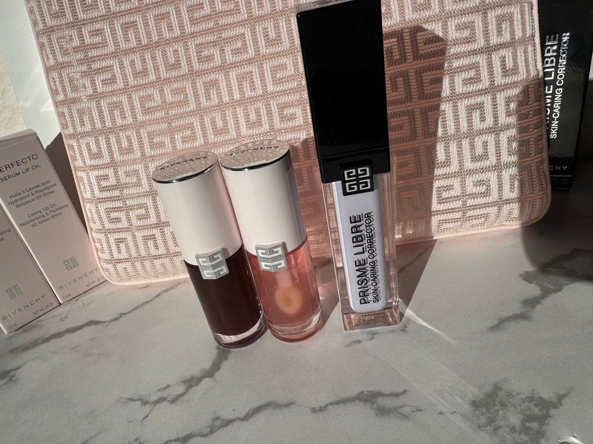 プリズム・リーブル・スキンケアリング・コレクター/GIVENCHY/化粧下地を使ったクチコミ（1枚目）