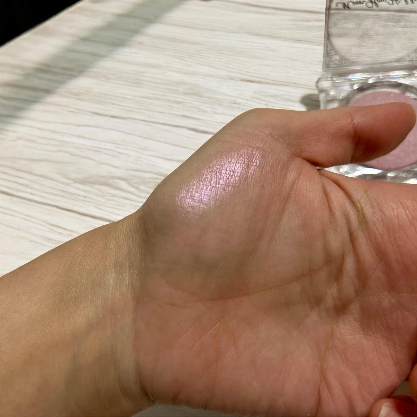 ムーングロウハイライター/キャンメイク/ハイライトを使ったクチコミ(4枚目)