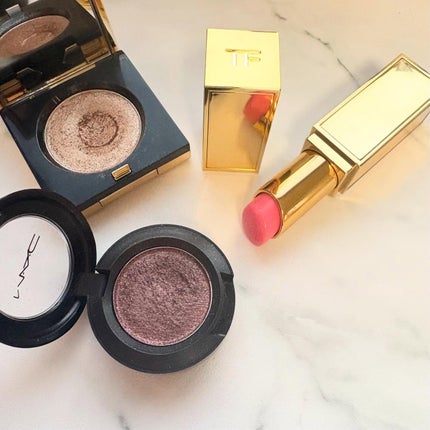 ダズルシャドウ/M・A・C/単色アイシャドウを使ったクチコミ(1枚目)