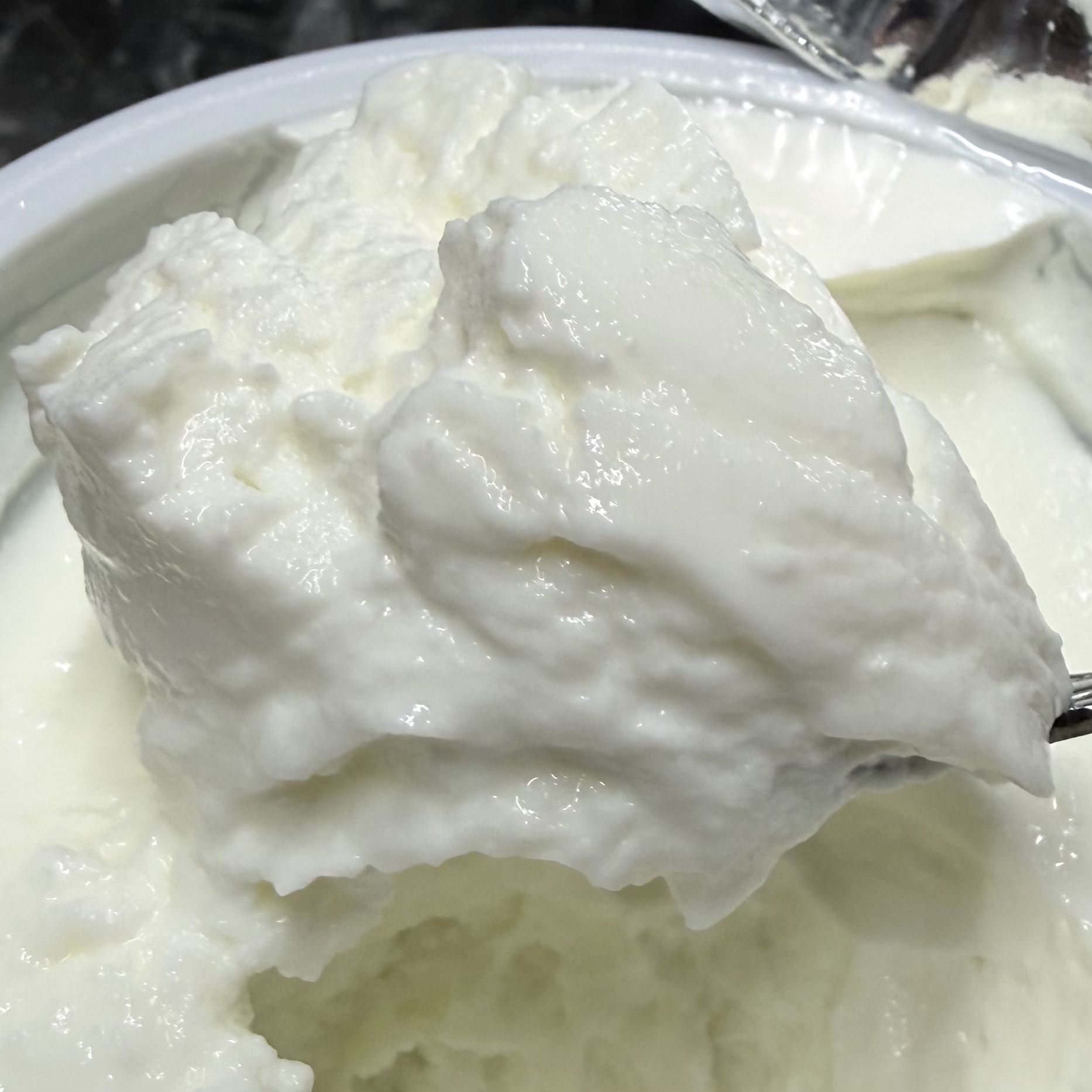 DANONE ダノンオイコス　脂肪0（ゼロ）　プレーン砂糖不使用のクチコミ「DANONE ダノンオイコス　脂肪0
プレーン砂糖不使用

こんなものまで商品登録があるんです.....」（2枚目）