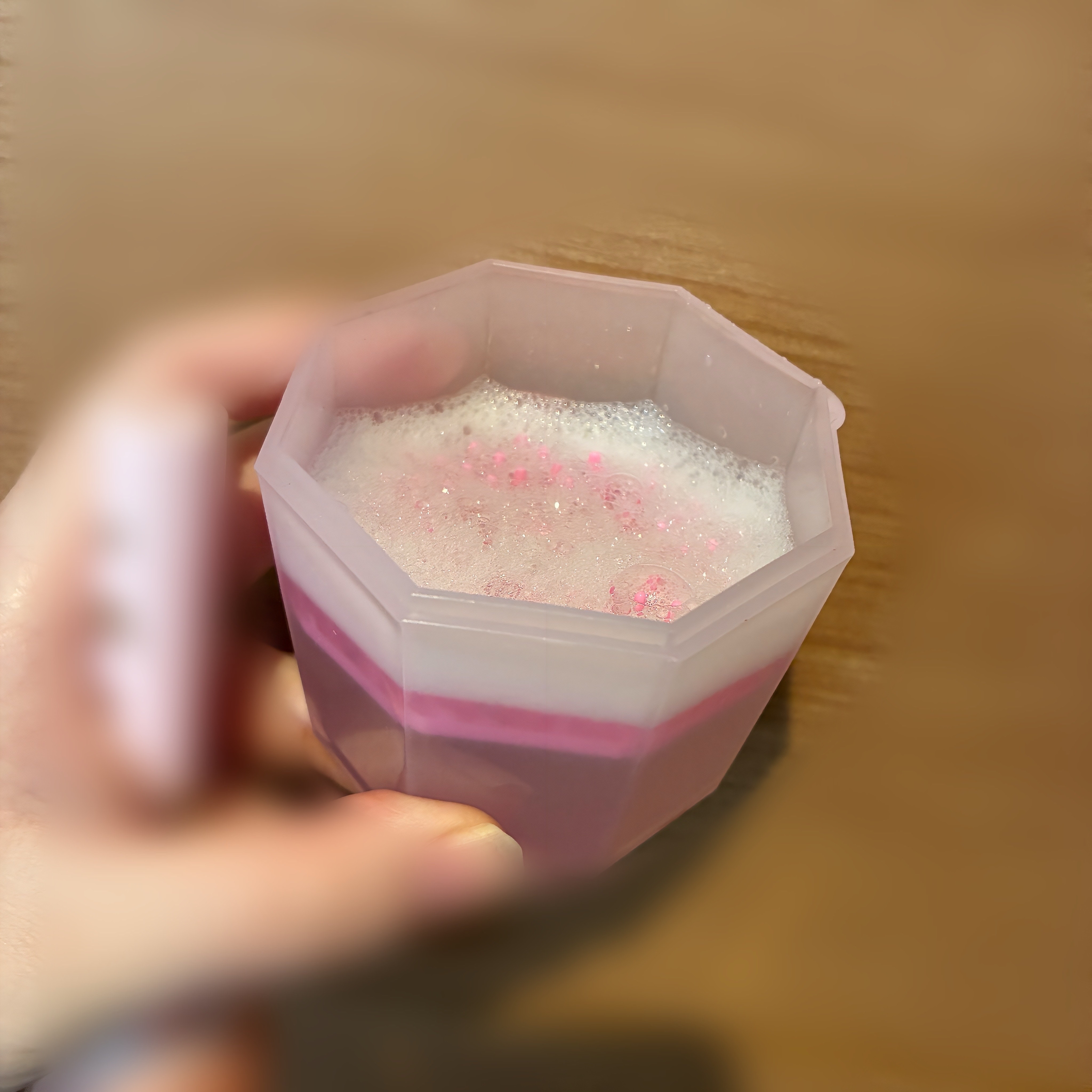 メイクブラシ専用洗剤/DAISO/その他化粧小物を使ったクチコミ（3枚目）