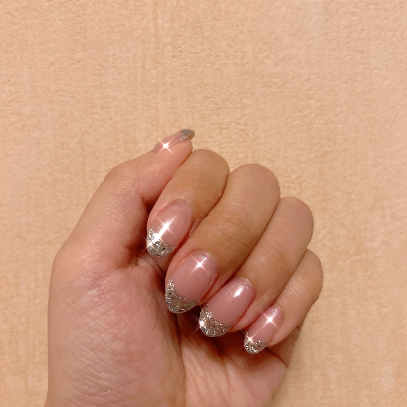 Sちゃん@歯列矯正 フォロバ on LIPS 「🎍あけましておめでとうございます!新年初ネイルはガラスフレンチ..」(2枚目)