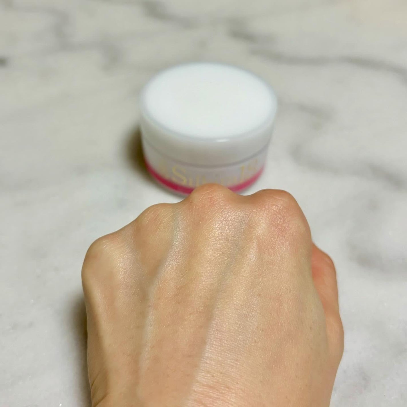 シルキラ18-シリカ(ケイ素)配合オールインワンジェル しっとり/シルキラ/フェイスクリームを使ったクチコミ(5枚目)