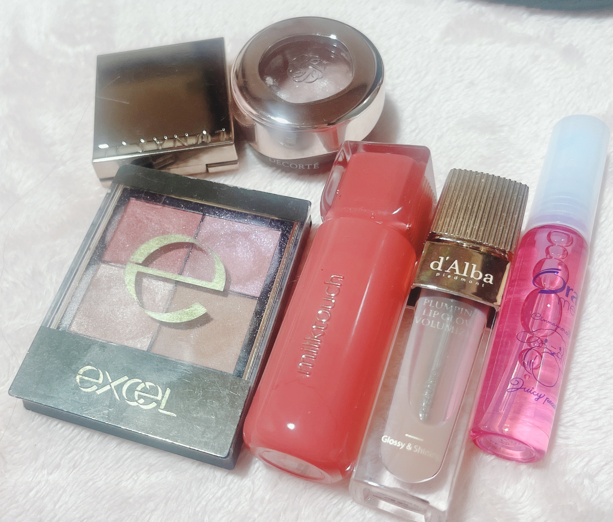 ルナソル モノアイカラーレーション/LUNASOL/単色アイシャドウを使ったクチコミ（1枚目）