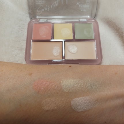 コンシールブレンダーパレット/LUNA/パレットコンシーラーを使ったクチコミ(3枚目)