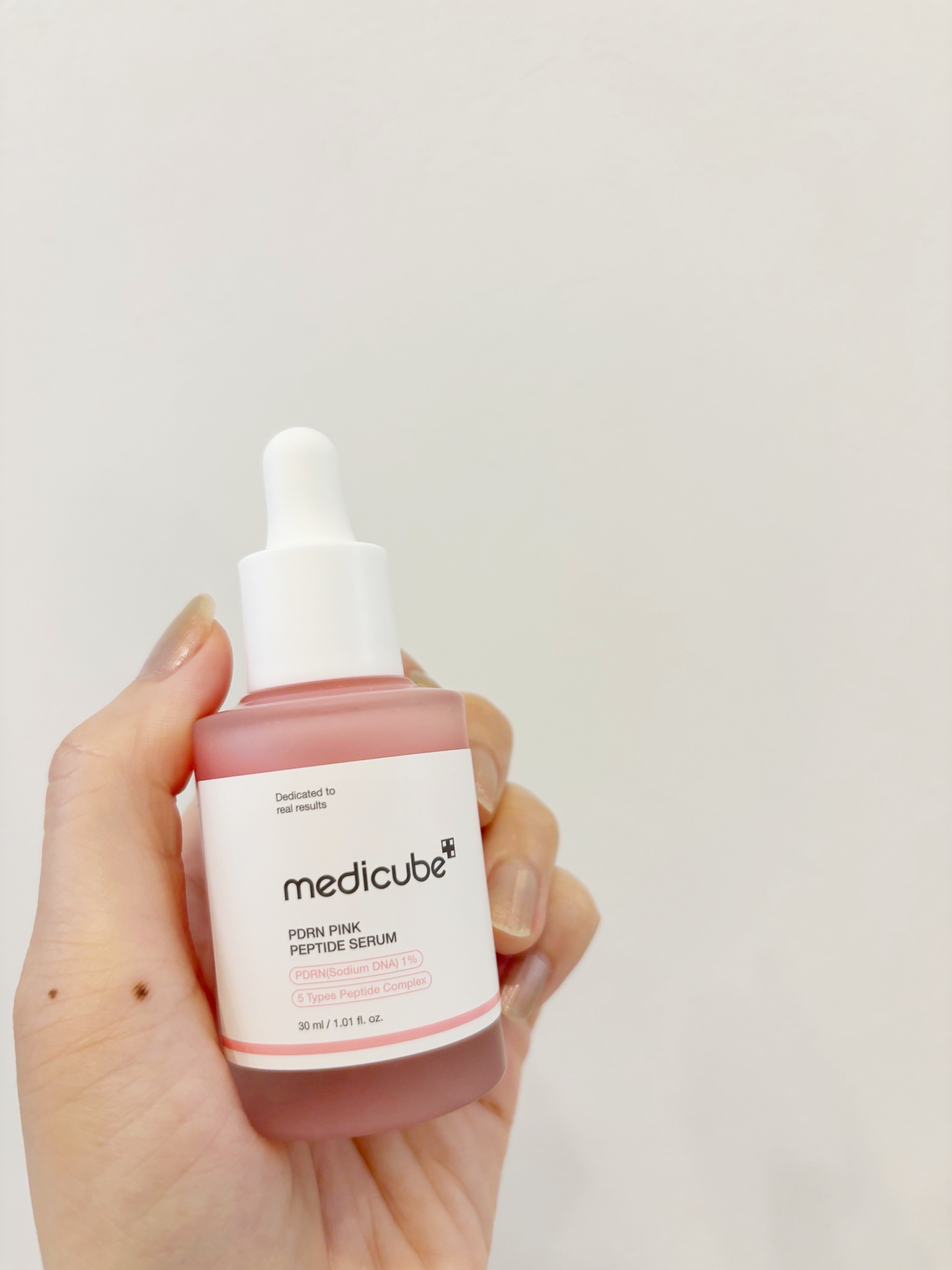 PDRNピンクアンプル PDRN 10,000ppm配合/MEDICUBE/美容液を使ったクチコミ（1枚目）