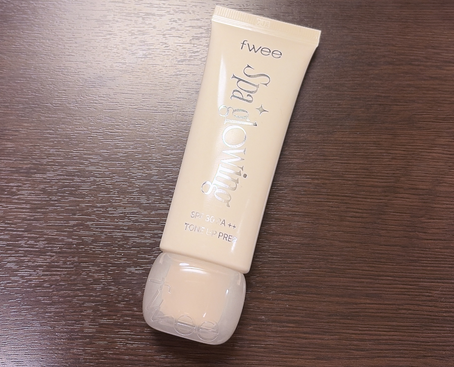 スパグロウUVトーンアップベース 01 グロウ/fwee/化粧下地を使ったクチコミ（1枚目）