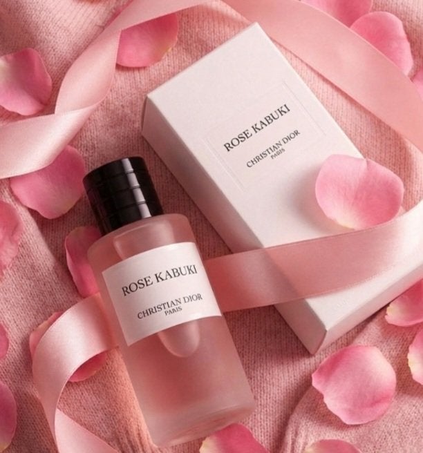 ラ コレクシオン プリヴェ クリスチャン ディオール ローズ カブキ オードゥ パルファン/Dior/香水(レディース)を使ったクチコミ(2枚目)