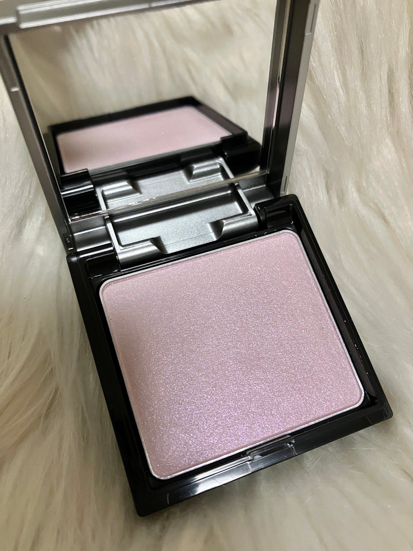 &be ルミナイジングパウダー/&be/パウダーハイライトを使ったクチコミ(3枚目)