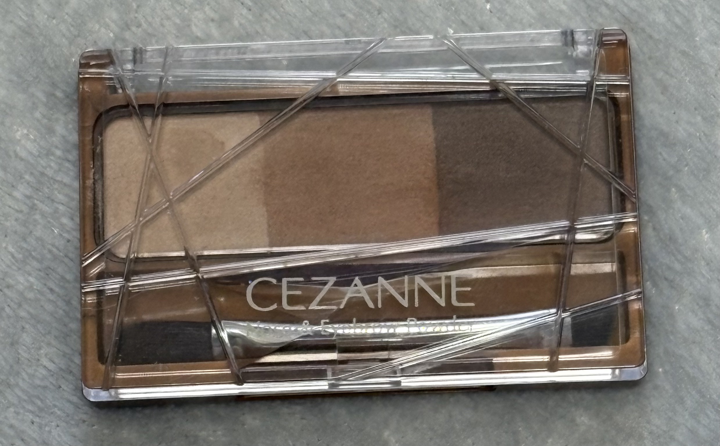 ノーズ＆アイブロウパウダー/CEZANNE/パウダーアイブロウを使ったクチコミ（1枚目）