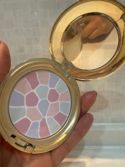 ラ プードル オートニュアンス/Elégance/プレストパウダーを使ったクチコミ(2枚目)