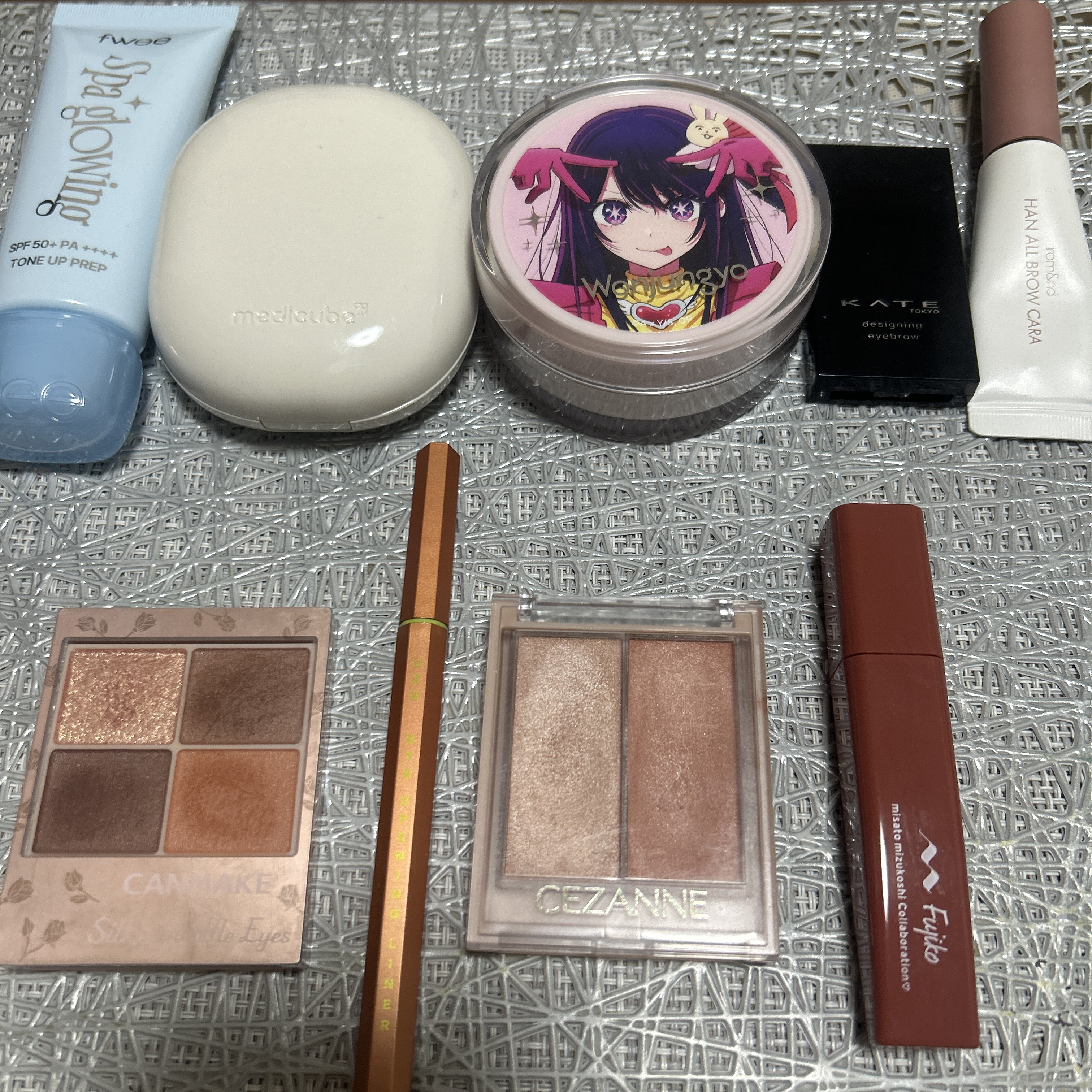 EYE OPENING LINER/UZU BY FLOWFUSHI/アイライナーを使ったクチコミ（1枚目）