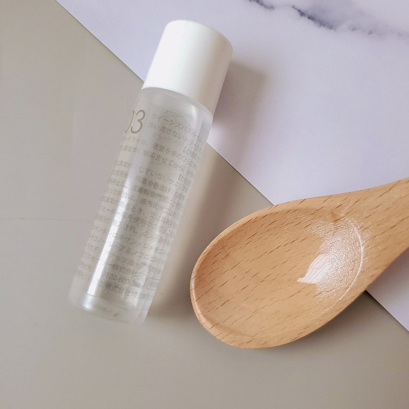 アメイジングシャインヘアオイル/QUEEN'S BATHROOM/ヘアオイルを使ったクチコミ(4枚目)