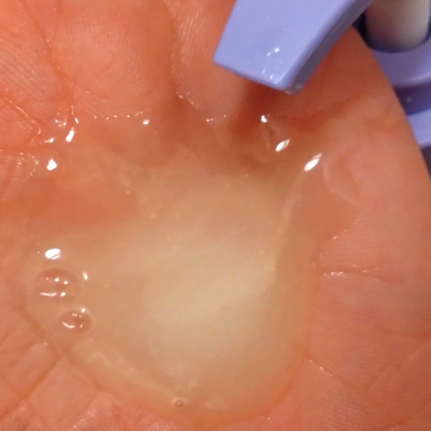 B3 アクネ クリア ボディウォッシュ/b.clinicx/ボディソープを使ったクチコミ(3枚目)