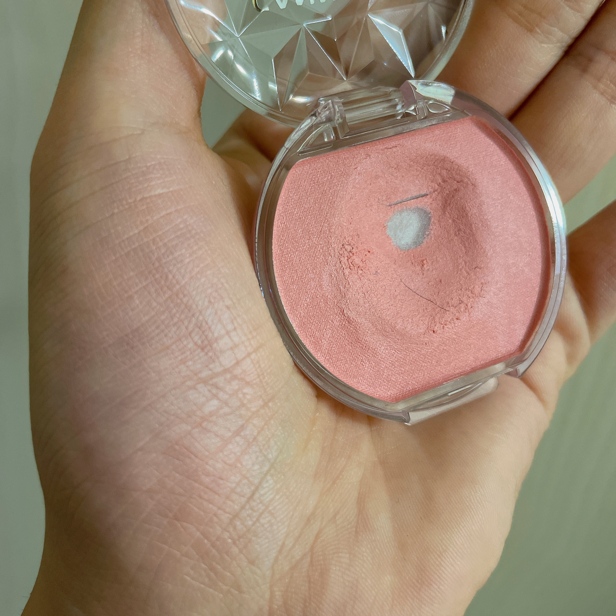 キャンメイク クリームチーク（マットタイプ）のクチコミ「【キャンメイク クリームチーク(マットタイプ)】
内容量:   

◝✩M03 マカロンフレー.....」（2枚目）