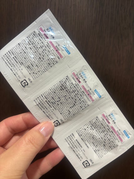 乾燥さん 薬用水分力ブライトニングエッセンス【医薬部外品】/乾燥さん/美容液を使ったクチコミ(7枚目)