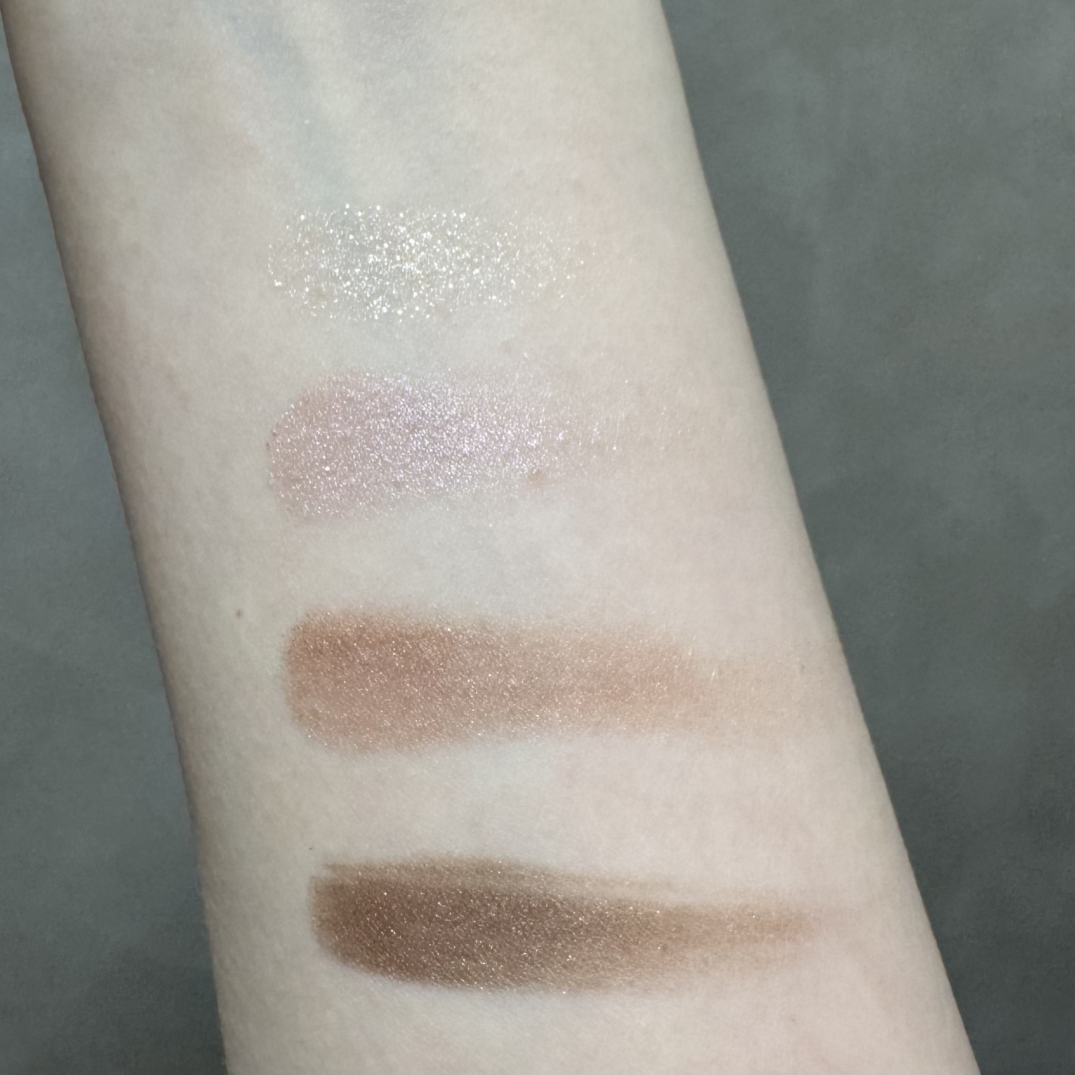 スキンシャドウ デザイニング パレット/DECORTÉ/アイシャドウパレットを使ったクチコミ（2枚目）