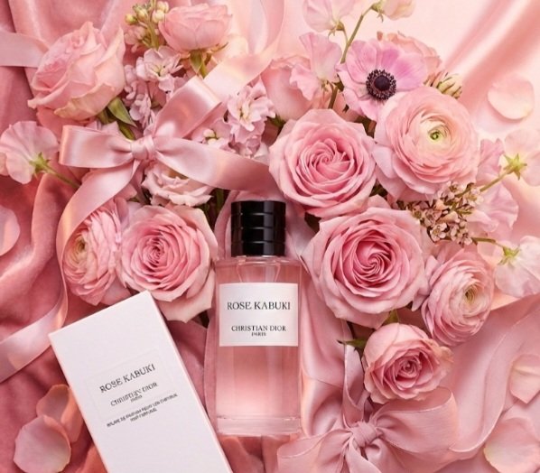 ラ コレクシオン プリヴェ クリスチャン ディオール ローズ カブキ オードゥ パルファン/Dior/香水(レディース)を使ったクチコミ（3枚目）