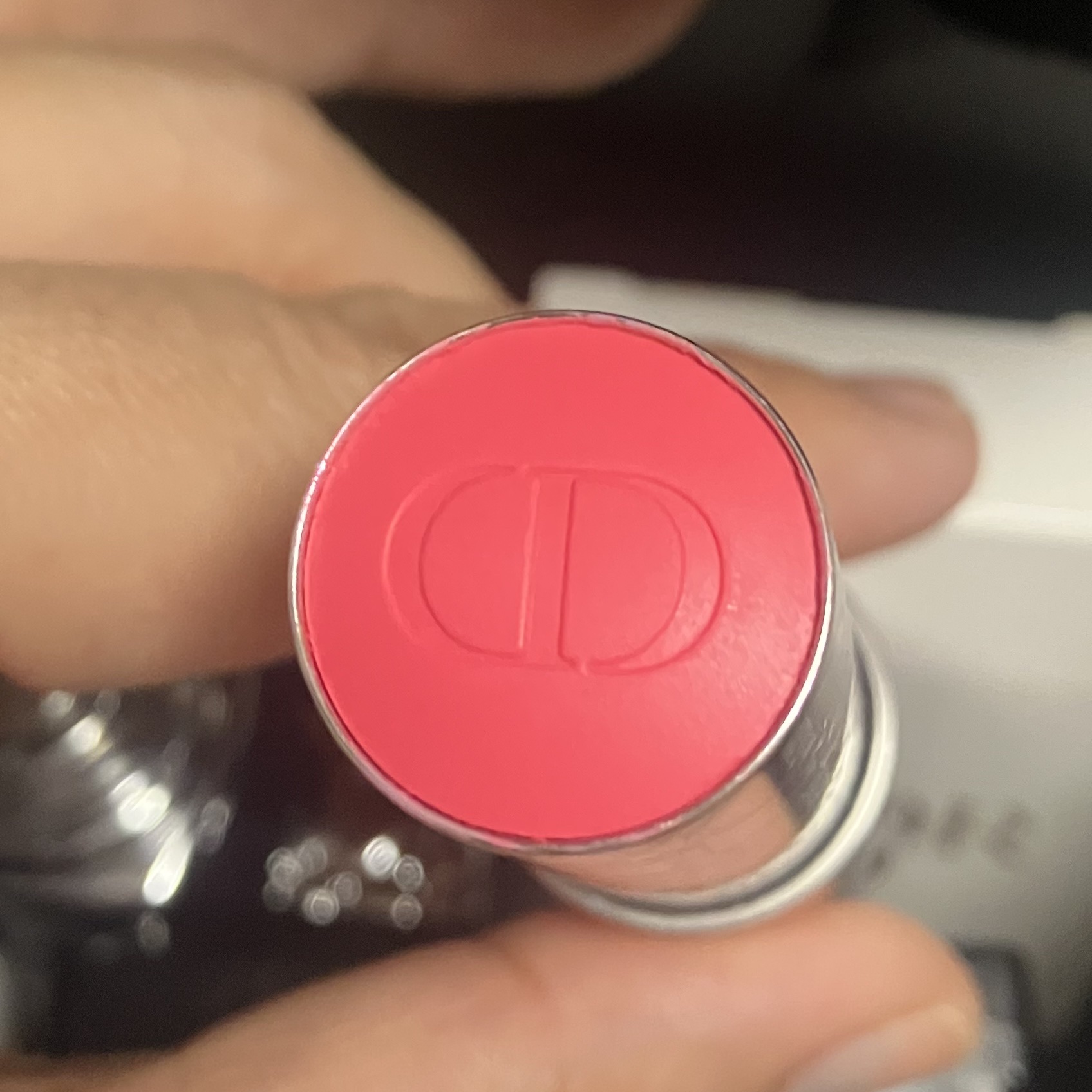 バックステージ ロージー グロウ スティック 831 ウルトラ ピンク（スプリング コレクション 2026 限定色）/Dior/チークを使ったクチコミ（2枚目）