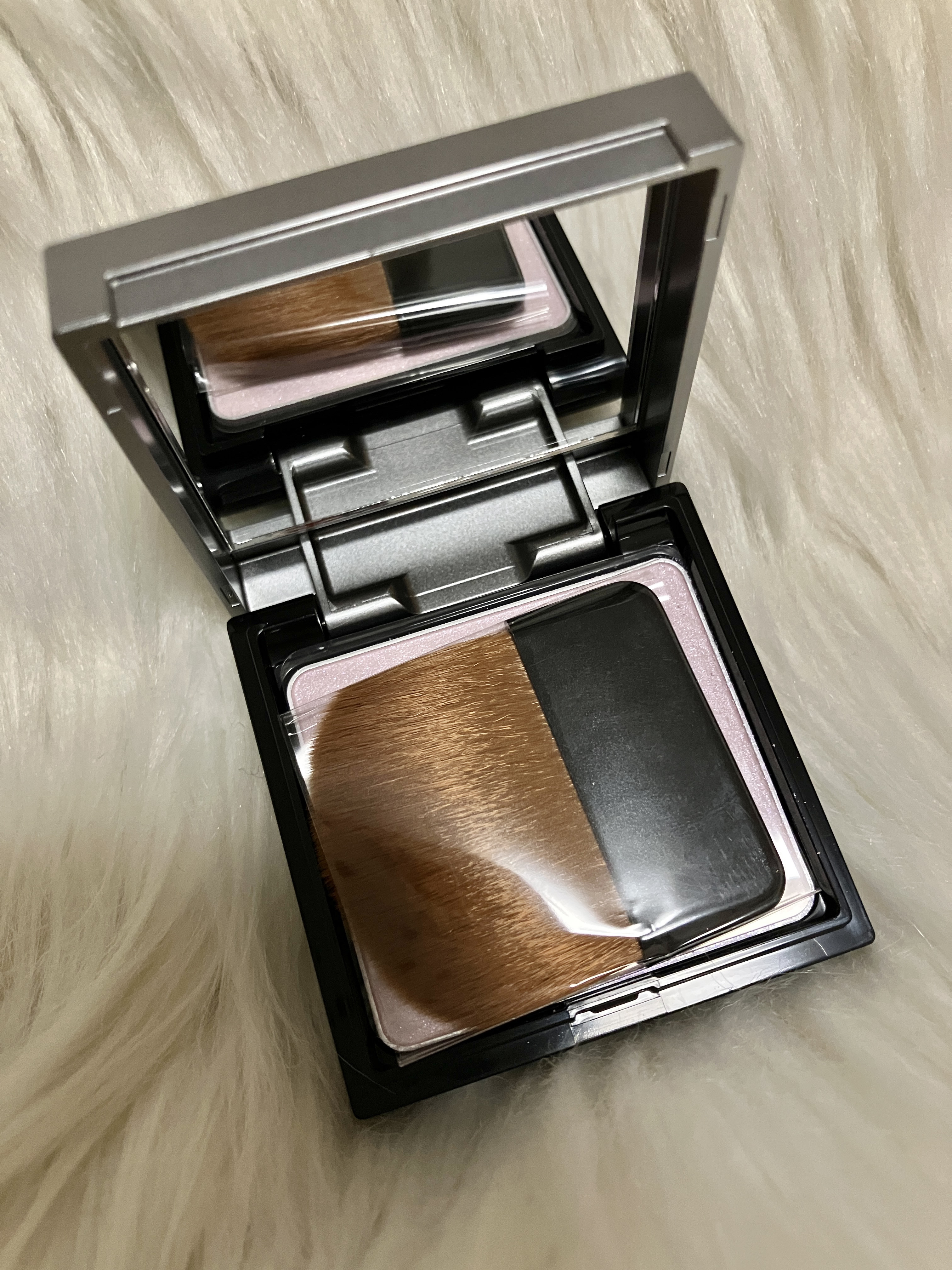 &be ルミナイジングパウダー/＆be/パウダーハイライトを使ったクチコミ（2枚目）